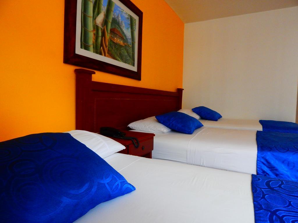 Hotel Castillo Real Armenia  Exterior foto